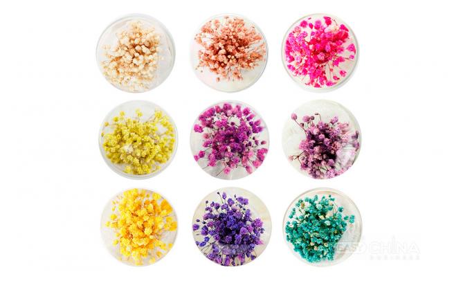 Подарочные цветочные композиции в банке