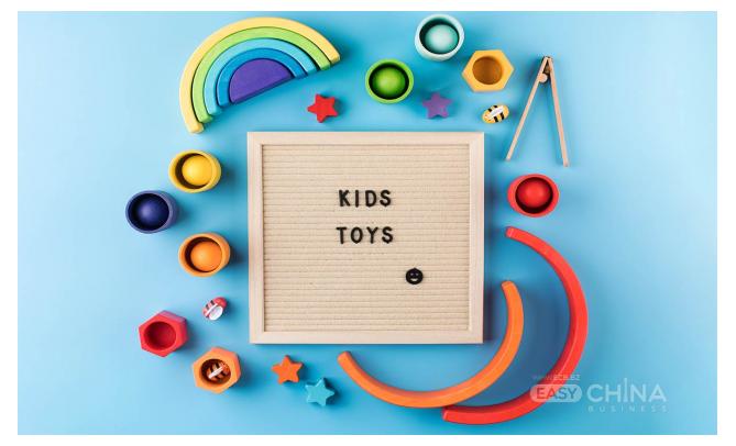 Качественные развивающие игрушки для самых маленьких оптом в ассортименте