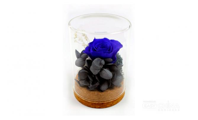 Мыло из роз в банке с декором