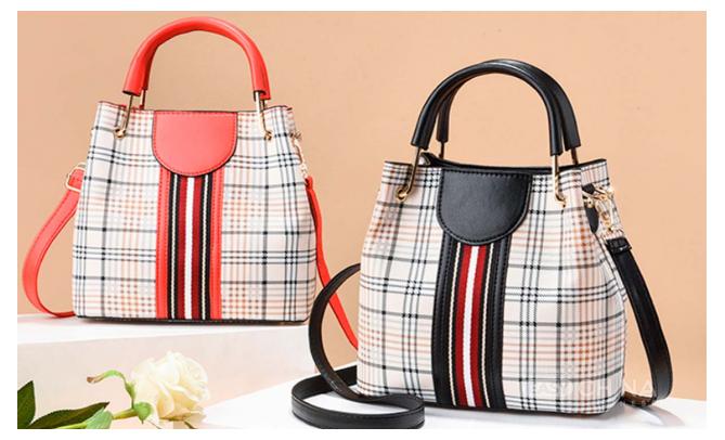 Фото товара Женские сумки оптом в ассортименте Фото товара Женские сумки оптом в ассортименте